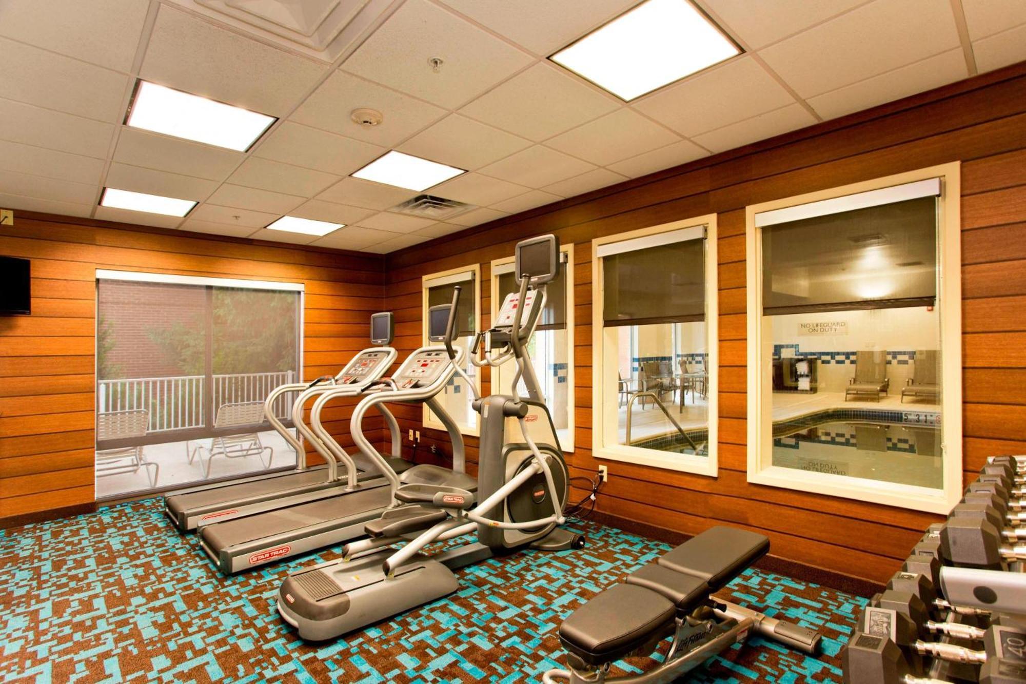 Fairfield Inn And Suites By Marriott Вінчестер Екстер'єр фото