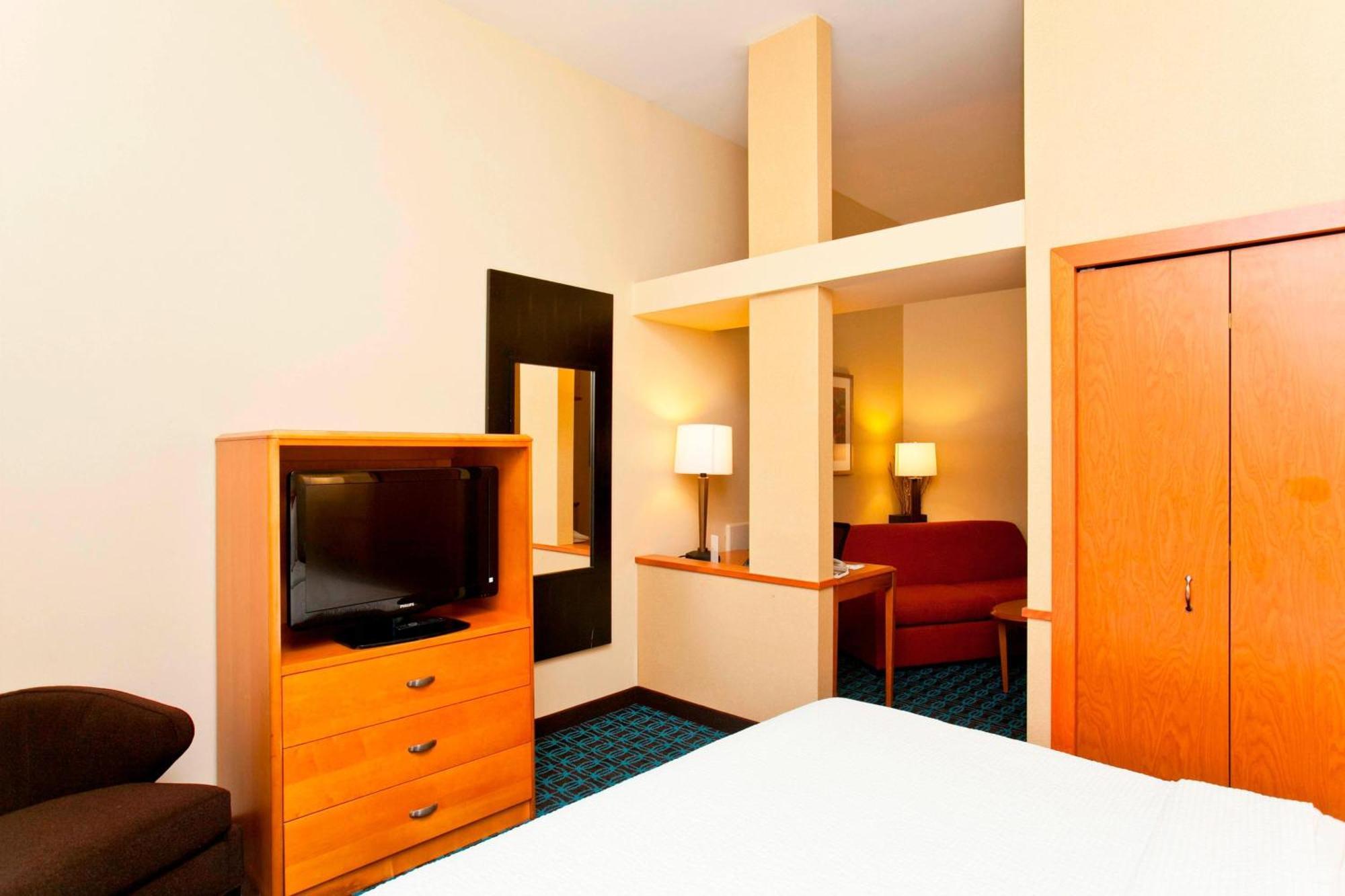 Fairfield Inn And Suites By Marriott Вінчестер Екстер'єр фото
